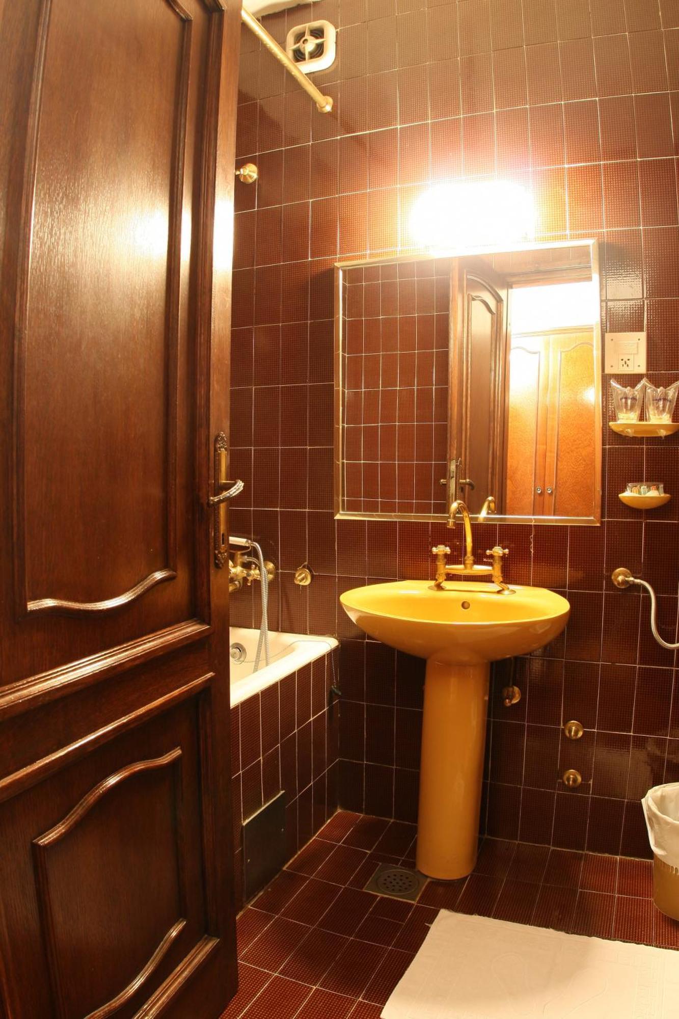 Hotel Grand Valjevo Zewnętrze zdjęcie