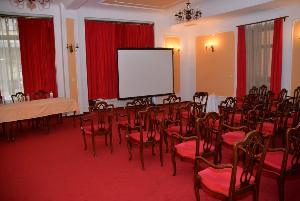 Hotel Grand Valjevo Zewnętrze zdjęcie